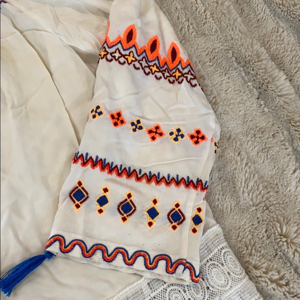 Pia Pauro, off the shoulder embroidered dress - Picture 8 of 12